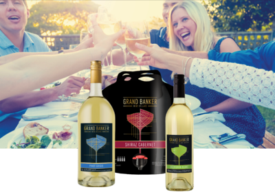 Picnic with friends and Grand Banker wine